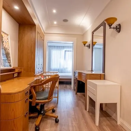 Spacious Apartment, 1-min To Taksim Square Κωνσταντινούπολη