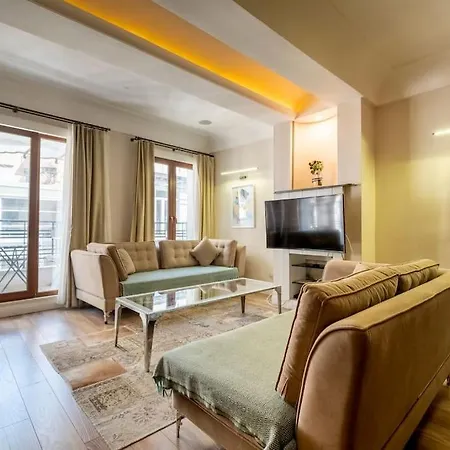 아파트 Spacious Apartment, 1-min To Taksim Square